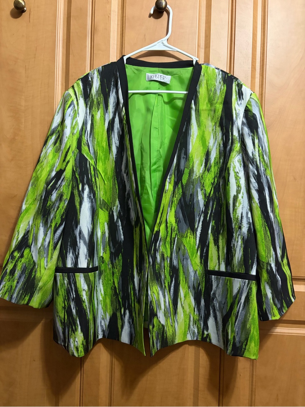 Kasper Green Black White Brushstroke Open-Front Blazer